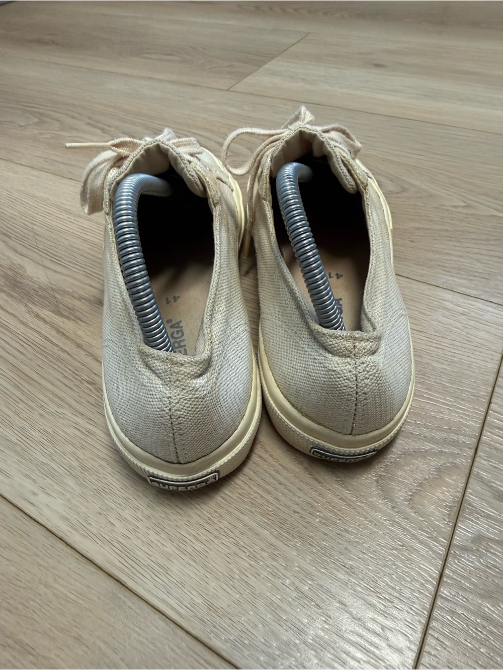 Superga 2750 Cotu Classic canvas sneakers in a metallic beige woman’s size 9.5 - Picture 2 of 10
